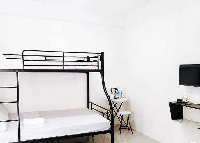 L And V Hotel Bantayan